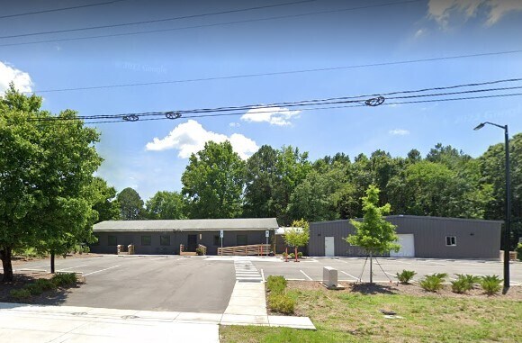 1612 Carpenter Fletcher Rd, Durham, NC à vendre - Photo du bâtiment - Image 2 de 22