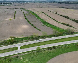 Plus de détails pour NE University Ave, Pleasant Hill, IA - Terrain à louer