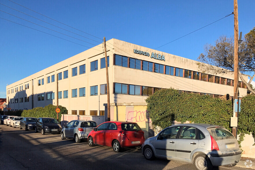 Calle Rosa de Lima, 1 A, Las Rozas de Madrid, Madrid for lease - Building Photo - Image 3 of 6