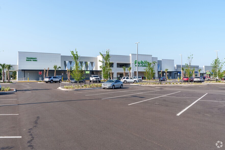 4141 E State Rd 46, Sanford, FL à louer - Photo principale - Image 1 de 6