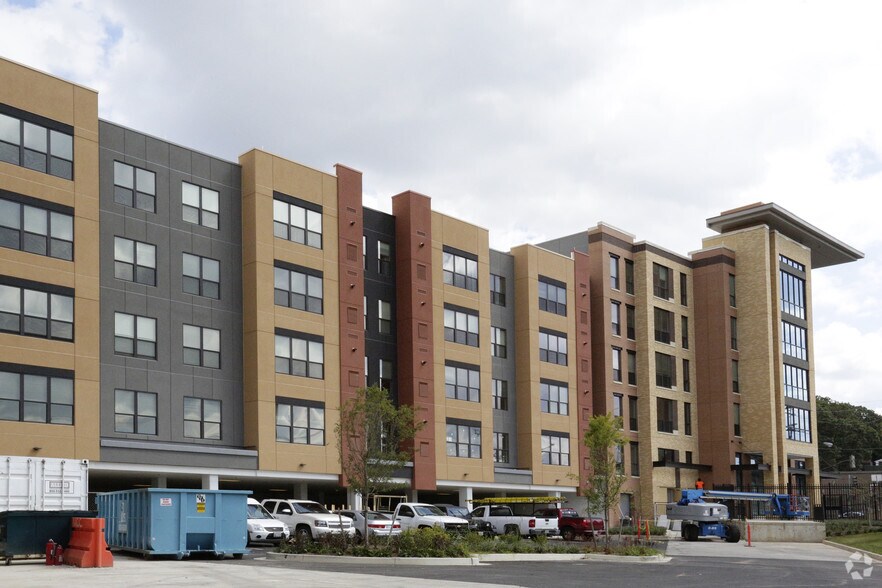 4020 Minnesota Ave NE, Washington, DC à louer - Photo du bâtiment - Image 1 de 19