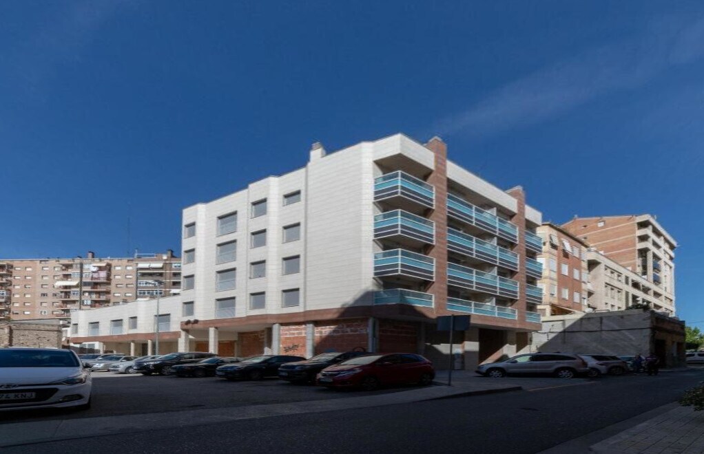 Immeuble residentiel dans Lleida, Lérida à vendre Photo du bâtiment- Image 1 de 2