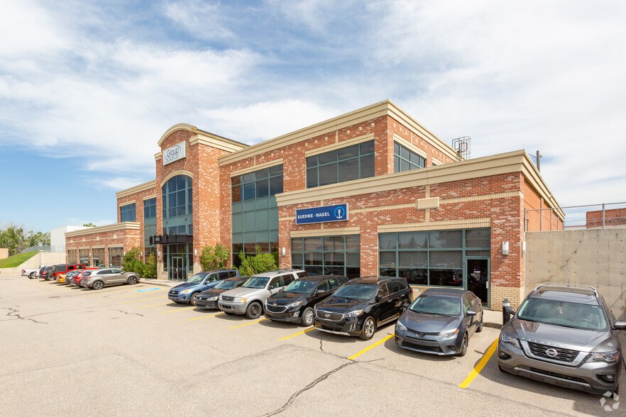 5960-5966 Centre St SE, Calgary, AB for sale - Primary Photo - Image 1 of 1