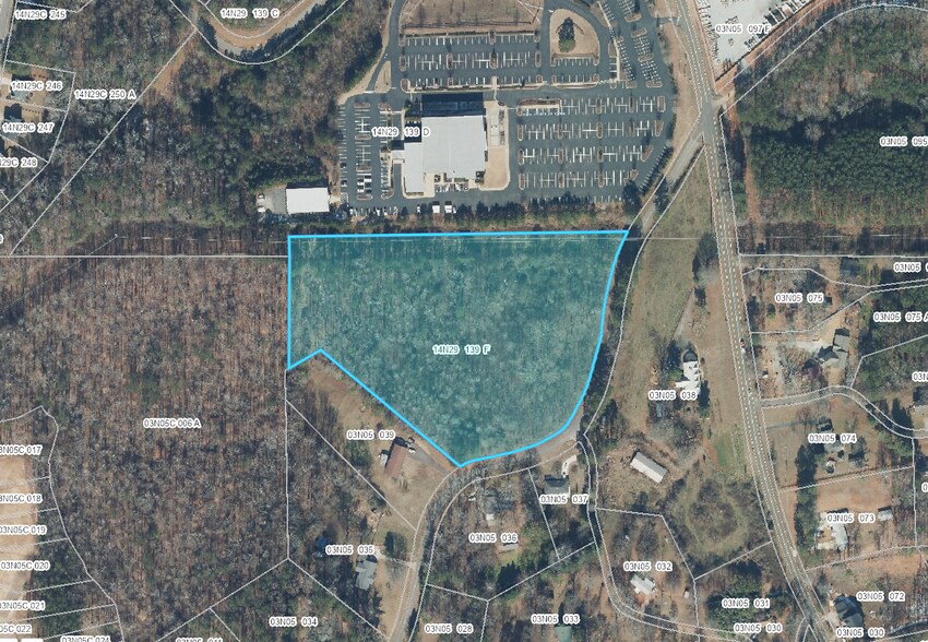 1311 Evans Cook Rd, Canton, GA à vendre - Photo du bâtiment - Image 2 de 8