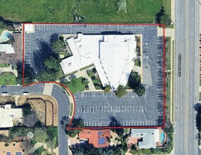 11315 White Oak Ave, Granada Hills, CA - Aerial  map view