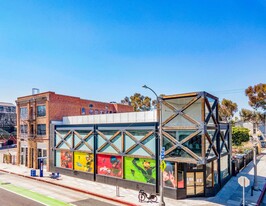 3002 Main St, Santa Monica CA - Loft