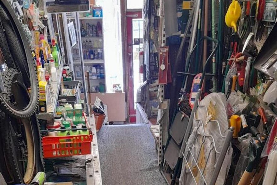 10 Market St, Heckmondwike à vendre - Photo intérieure - Image 3 de 5