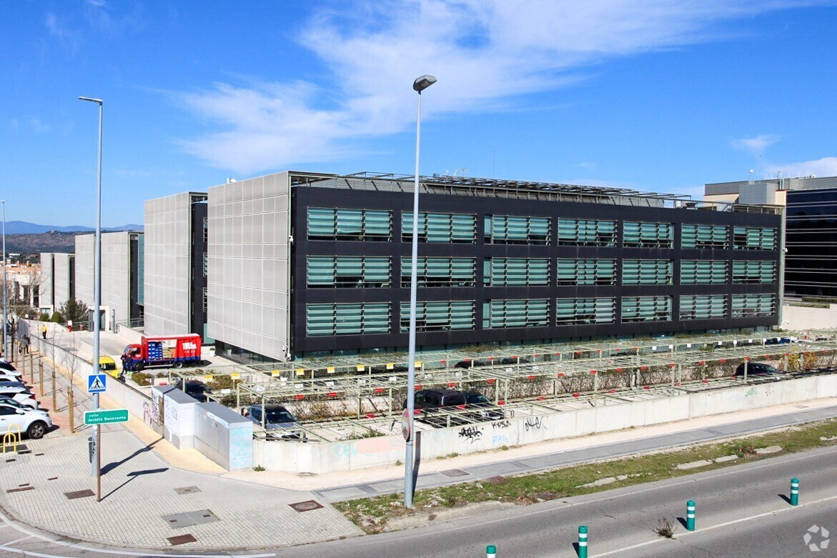 Calle de José Echegaray, 6, Las Rozas de Madrid, Madrid for lease Primary Photo- Image 1 of 8