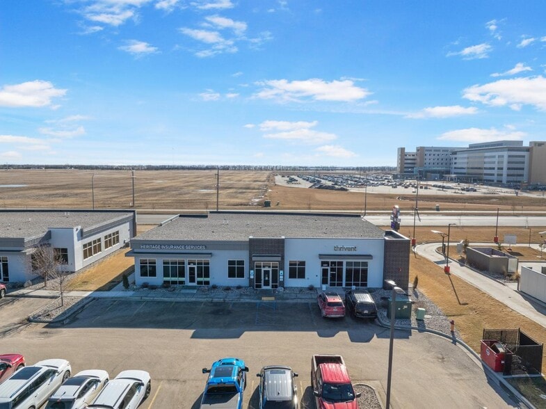 2201 36th Ave SW, Minot, ND for lease - Building Photo - Image 3 of 11
