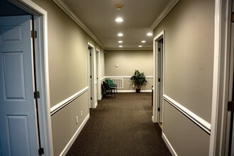 10426 Jackson Oaks Way, Knoxville, TN for lease Interior Photo- Image 1 of 5