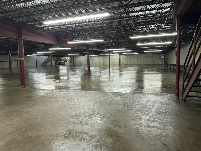 10915 W Kellogg St, Wichita, KS à louer - Photo principale - Image 1 de 9