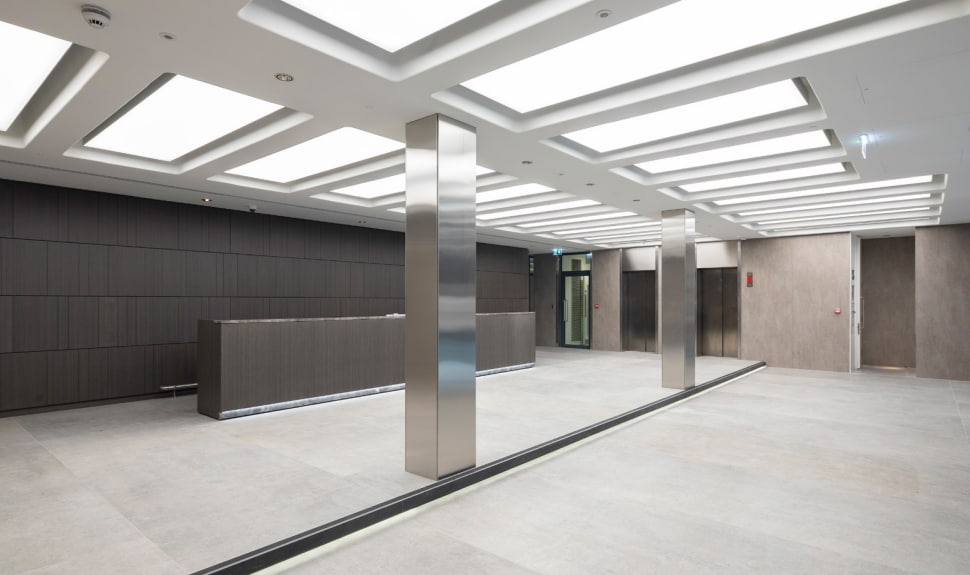 5 Norwich St, Londres à louer Photo du bâtiment- Image 1 de 3