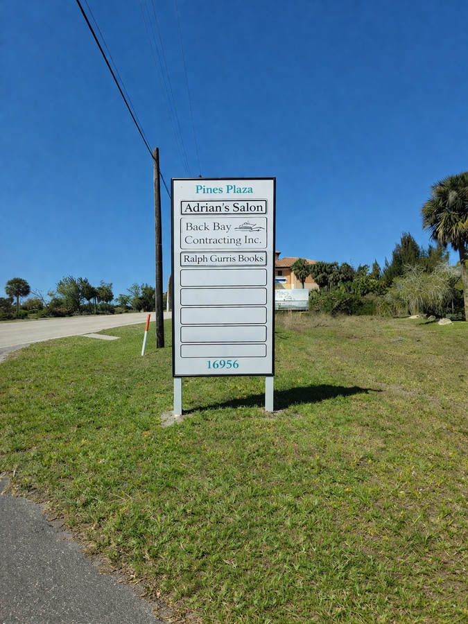 16956 McGregor Blvd, Fort Myers, FL 33908 - Unit 1,4,5-6,7 - - Interior Photo - Image 2 of 12