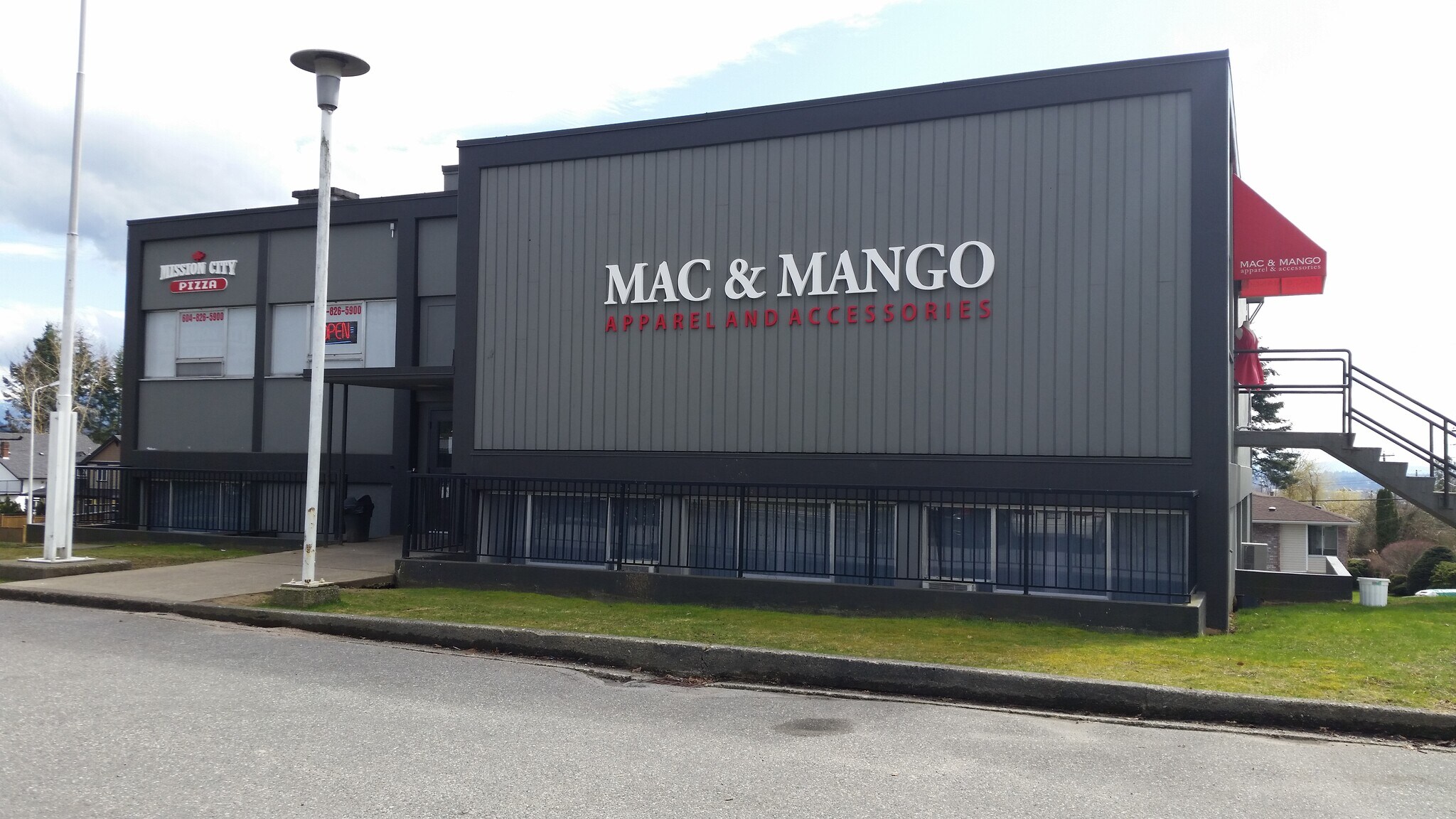 32818 7th Ave, Mission, BC for sale Primary Photo- Image 1 of 1