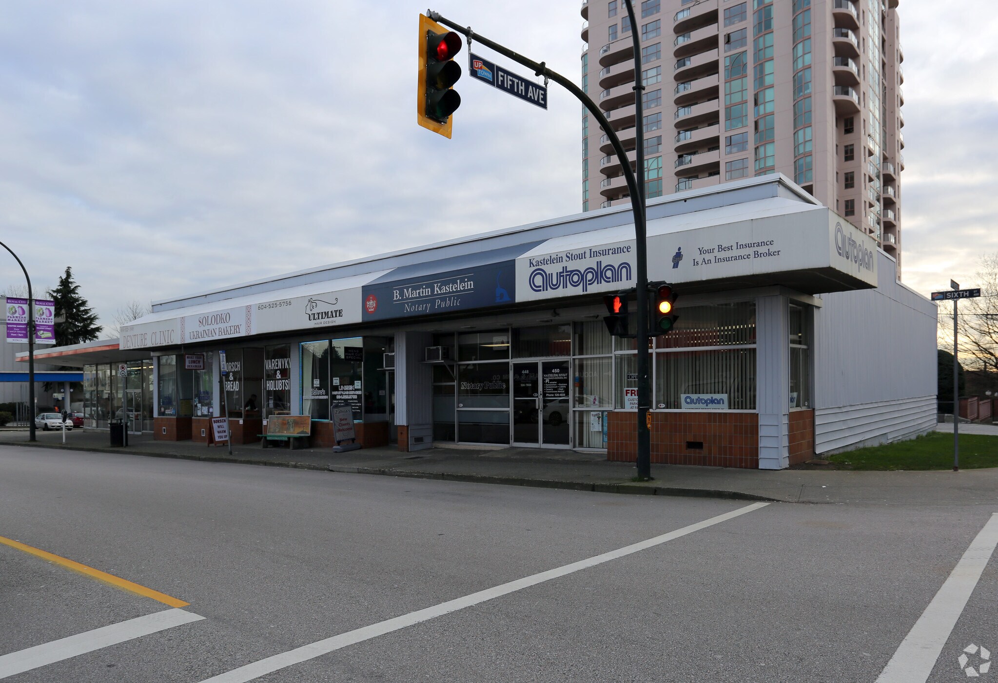 442-450 6th St, New Westminster, BC à vendre Photo principale- Image 1 de 1