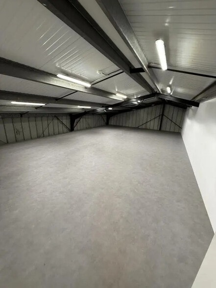 Flex dans Sainte-Eulalie à louer - Photo intérieure - Image 3 de 3