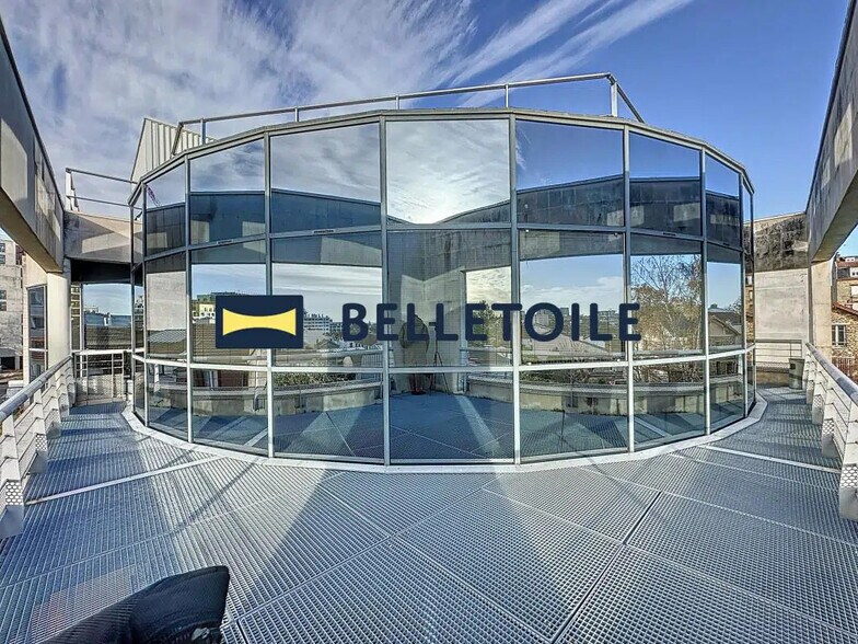 Bureau dans Arcueil à louer - Photo du bâtiment - Image 2 de 25