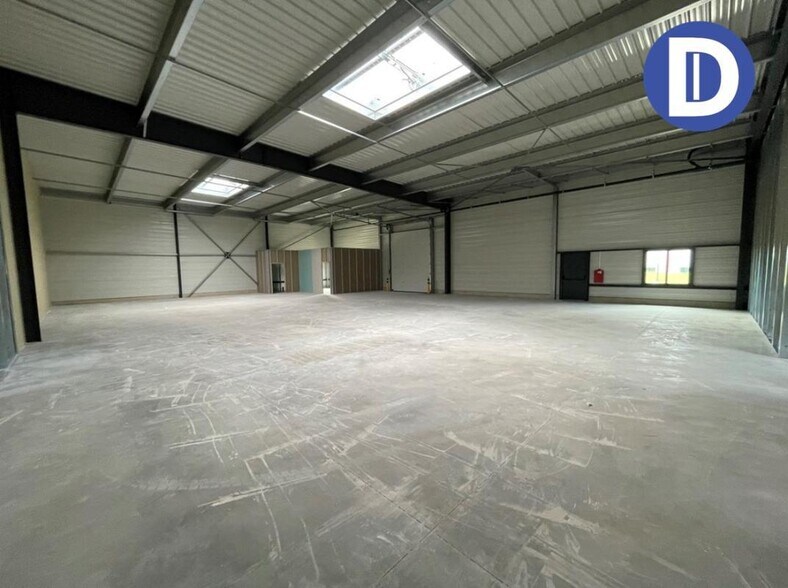 Industrial in Flévy for lease - Interior Photo - Image 2 of 2