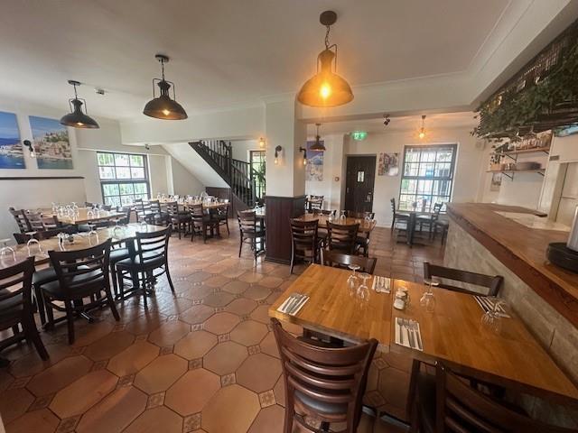 300 Borough Road, Birkenhead à vendre - Photo intérieure - Image 2 de 21