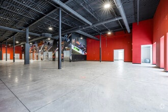 2044-2082 Rte Transcanadienne, Dorval, QC for lease Interior Photo- Image 2 of 20