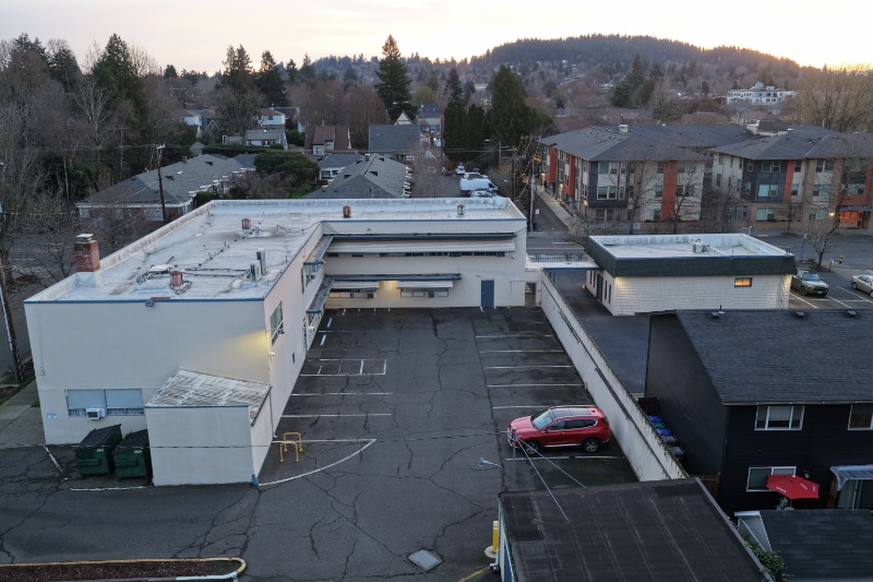 605 SE 39th Ave, Portland, OR for sale - Building Photo - Image 3 of 11