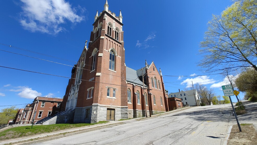 32 Dunn St, Auburn, ME à vendre - Photo du b timent - Image 3 de 7