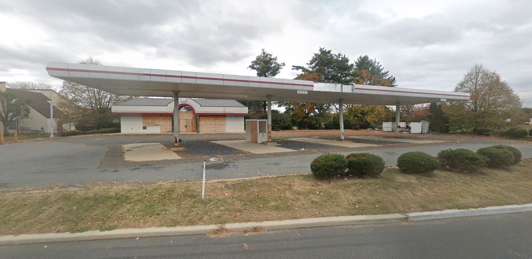 Route 33, East Windsor, NJ à louer Photo du bâtiment- Image 1 de 2