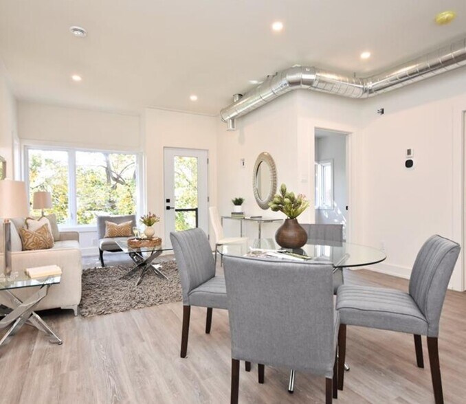 368 Chapel St, Ottawa, ON à vendre - Photo intérieure - Image 1 de 2