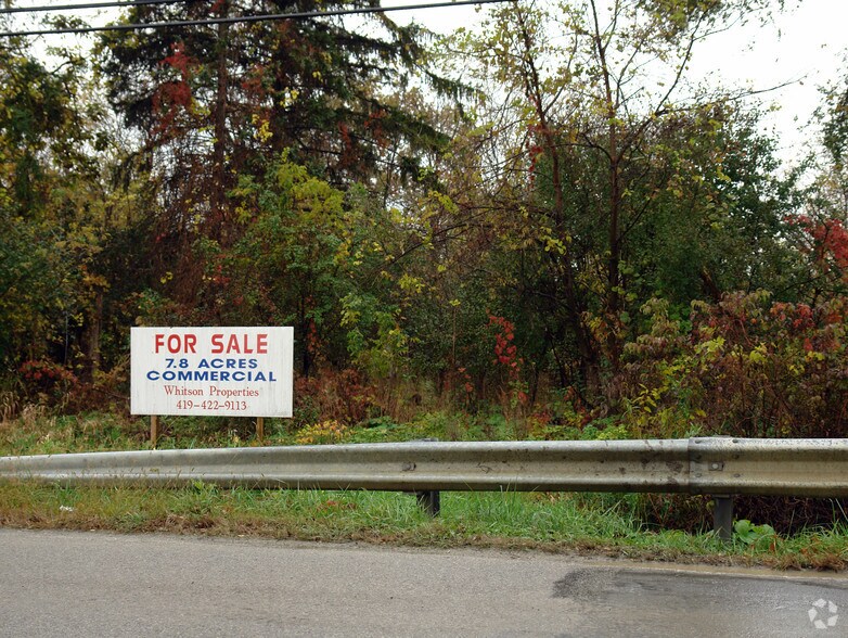 Glenwood Rd, Rossford, OH à vendre - Photo du bâtiment - Image 2 de 3