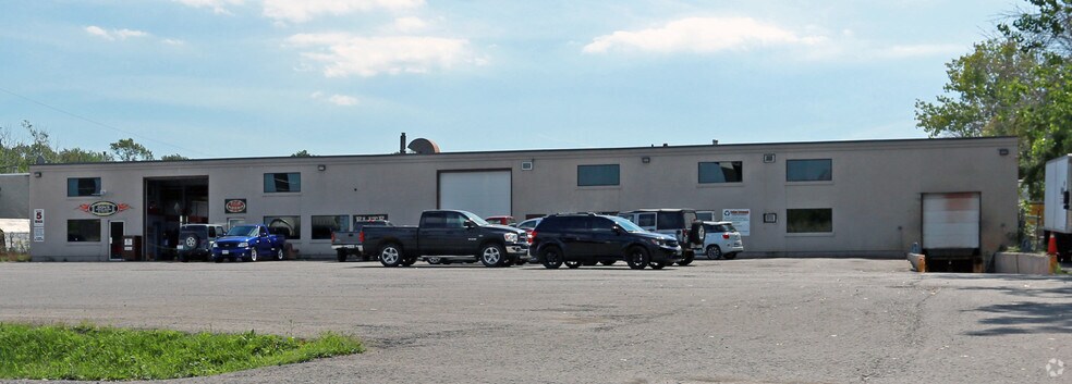 242 Dunkirk Rd, St Catharines, ON à louer - Photo du bâtiment - Image 3 de 15