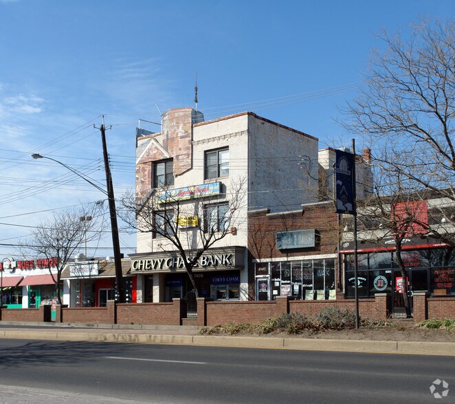 7404-7406 Baltimore Ave, College Park, MD à louer - Photo du bâtiment - Image 1 de 2