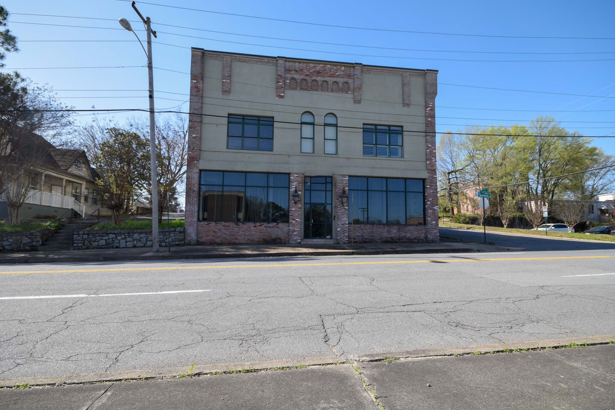 823 W Markham St, Little Rock, AR for sale Building Photo- Image 1 of 1