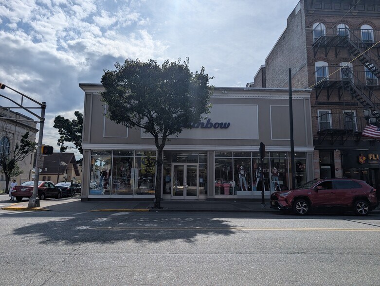 494 Broadway, Bayonne, NJ à louer - Photo du bâtiment - Image 2 de 5