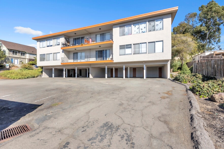 110 Hilborn Ave, Vallejo, CA for sale - Building Photo - Image 3 of 43