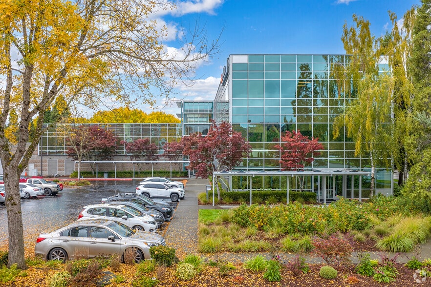 9620 NE Tanasbourne Dr, Hillsboro, OR for lease - Building Photo - Image 3 of 20