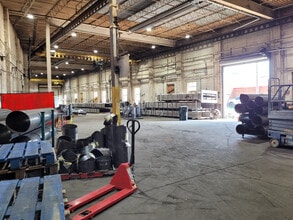 1050 Eagon St, Barberton, OH for lease Building Photo- Image 1 of 6