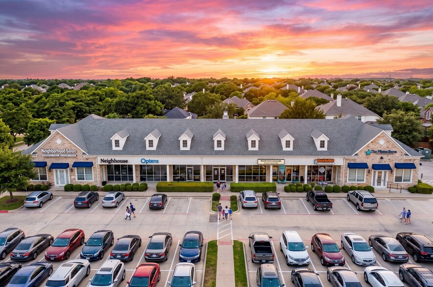 5411 Basswood Blvd, Fort Worth, TX à louer - Photo du bâtiment - Image 2 de 12