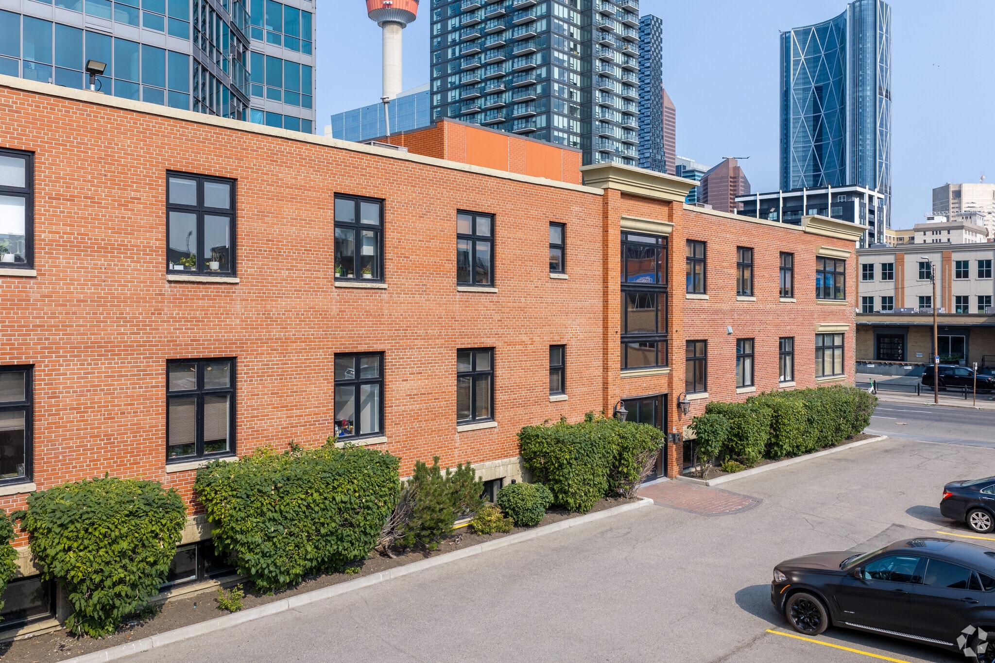229 11th Ave SE, Calgary, AB for lease Building Photo- Image 1 of 5