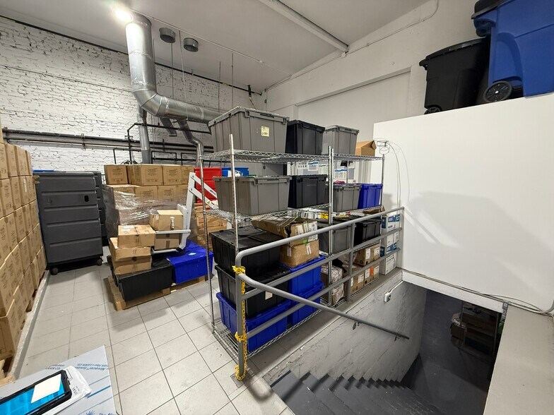 142 18th St, Brooklyn, NY for lease - Building Photo - Image 2 of 13