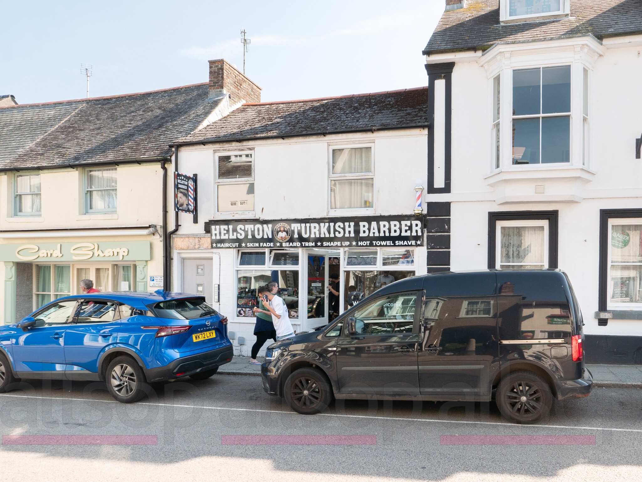 48 Meneage St, Helston for sale Primary Photo- Image 1 of 2