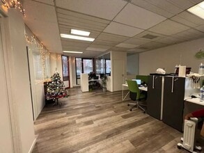 69 Rue De La Belle Etoile, Roissy-en-France for lease Interior Photo- Image 1 of 5