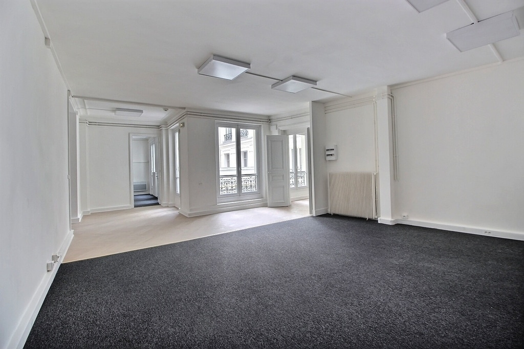 13 Rue Sainte-Cécile, Paris for lease Interior Photo- Image 1 of 4