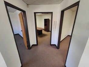 7177 Brockton Ave, Riverside, CA for lease Interior Photo- Image 2 of 7