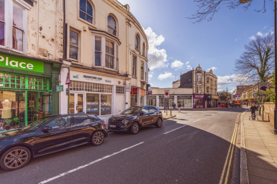 2 Grove Rd S, Southsea à vendre - Photo du bâtiment - Image 2 de 8