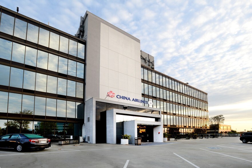 433 Airport Blvd, Burlingame, CA à louer - Photo du bâtiment - Image 3 de 9