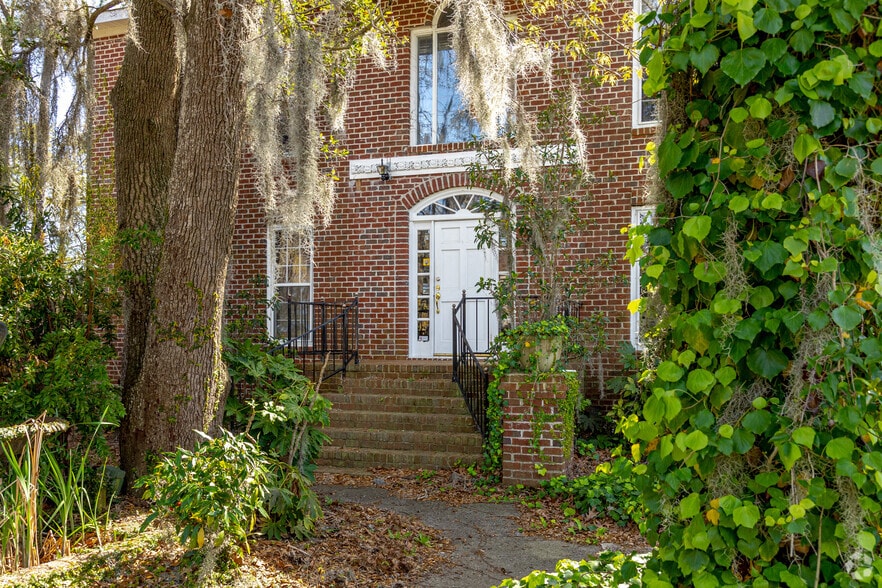 811 5th Ave N, Myrtle Beach, SC for lease - Building Photo - Image 3 of 5