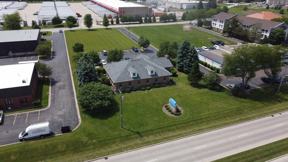 1991 Wiesbrook Rd, Oswego, IL for sale - Aerial - Image 3 of 16