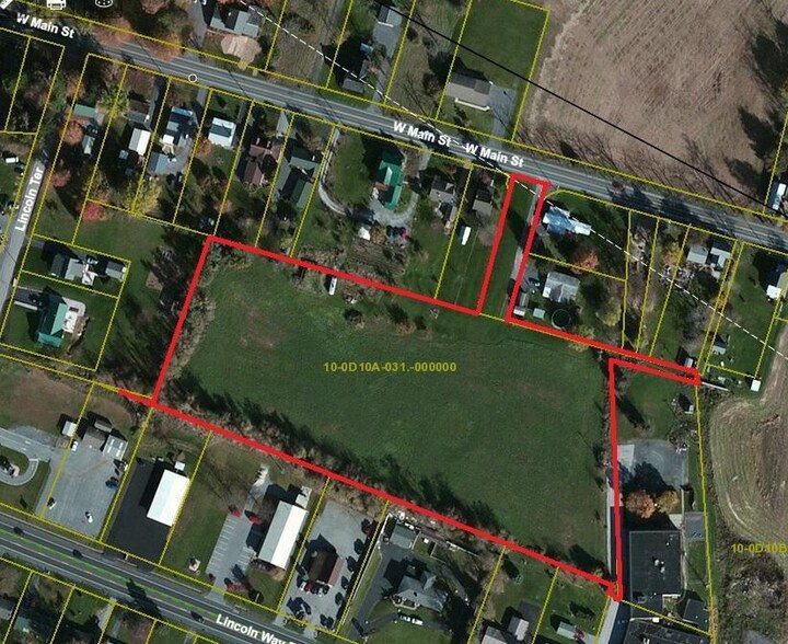 318 W Main St, Fayetteville, PA for sale - Primary Photo - Image 1 of 1