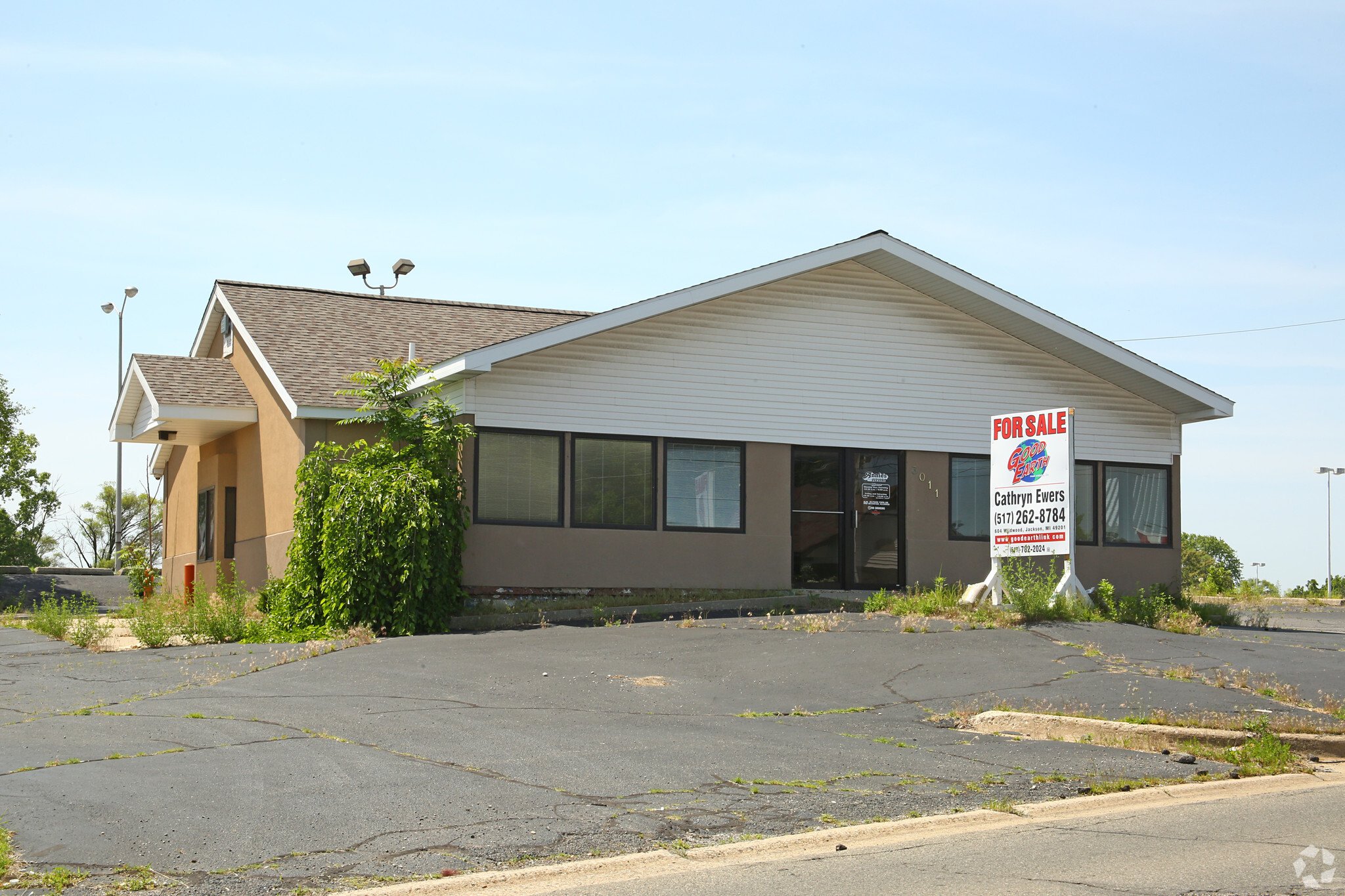 3011 E Michigan Ave, Jackson, MI for sale Building Photo- Image 1 of 1