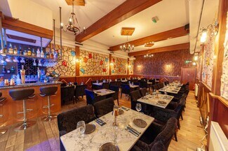 Plus de détails pour 42 Old Church Rd, Londres - Commerce de détail à louer